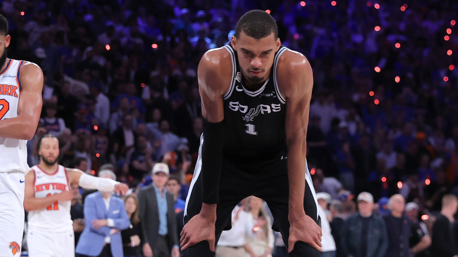 https://www.yardbarker.com/media/7/9/7978344f037a4b1e70daa4f94e255c121a8b7c95/thumb_16x9/30-point-20-rebound-playoff-games-quiz.jpg?v=1
