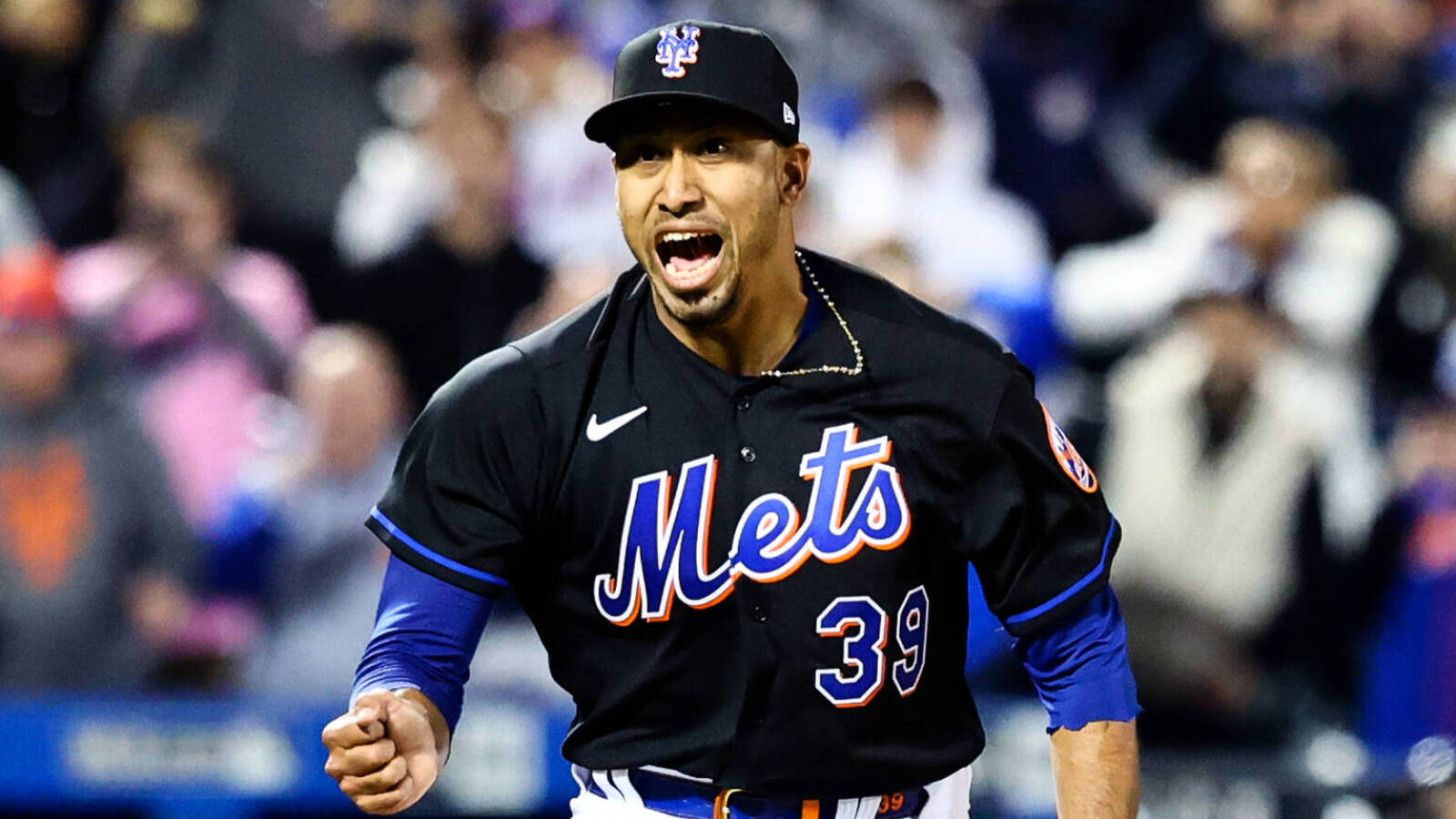 Edwin Diaz makes cool history in Mets' combined no-no