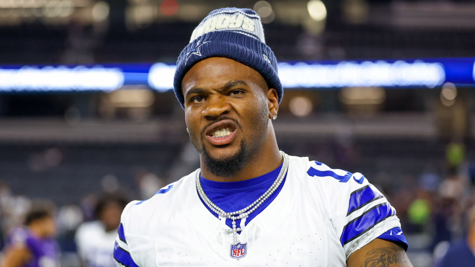 https://www.yardbarker.com/media/7/9/798124f4736a4a20dbf5923f0c729e18c993cf9b/thumb_16x9/packers-blockbuster-trade-pitch-adds-micah.jpg?v=1
