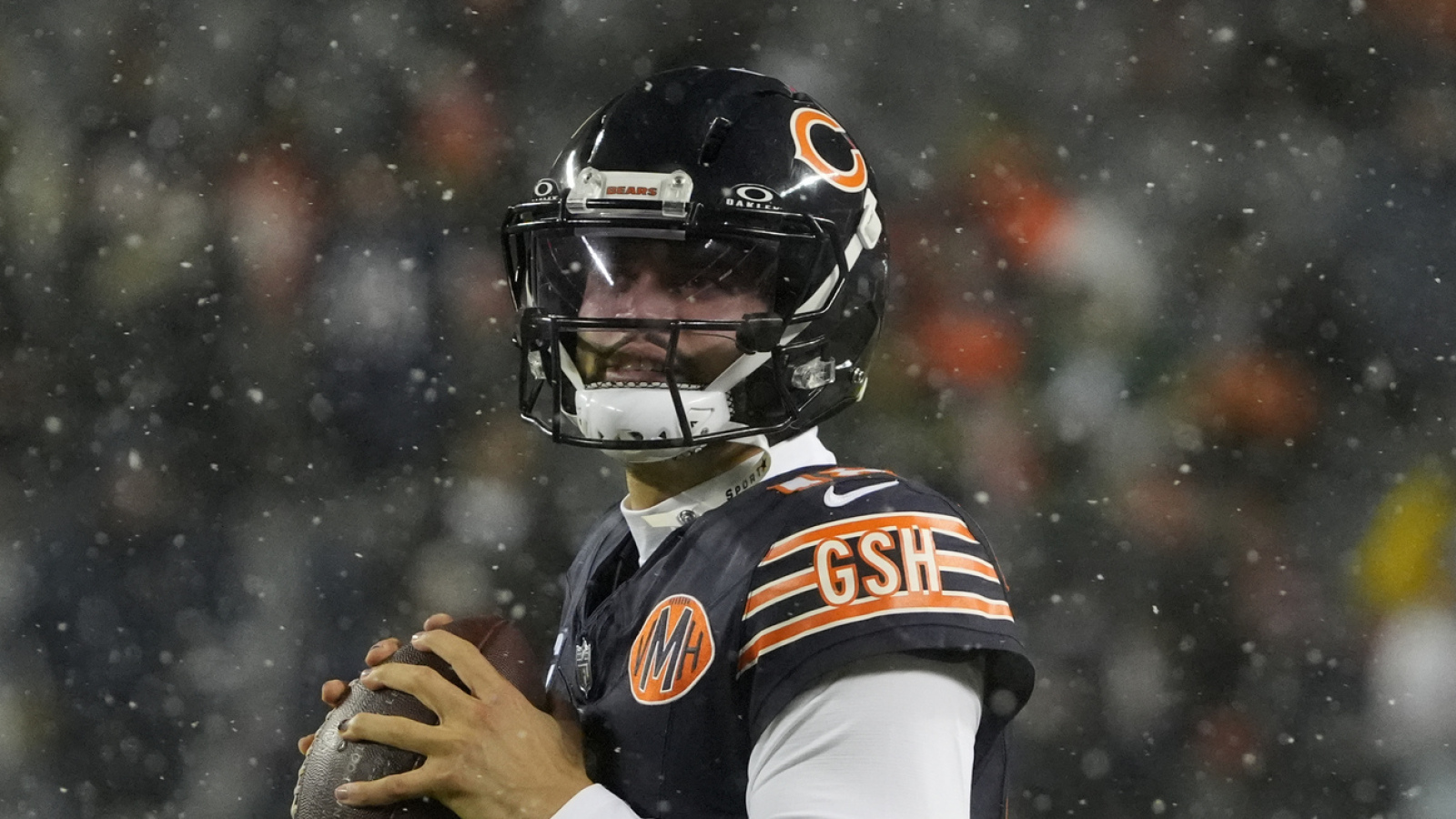 https://www.yardbarker.com/media/7/9/79c4f22a9c297ac3efe8963eb5c040a329fb6fbe/thumb_16x9/jan-10-2026-chicago-il-usa-chicago-bears.jpg?v=1