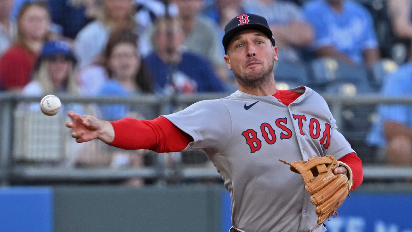 https://www.yardbarker.com/media/7/9/79c82fe28bbd9fcdf3e20a5271aa12b2b528a832/thumb_16x9/signs-point-red-sox-activating-two-time-world.jpg?v=1
