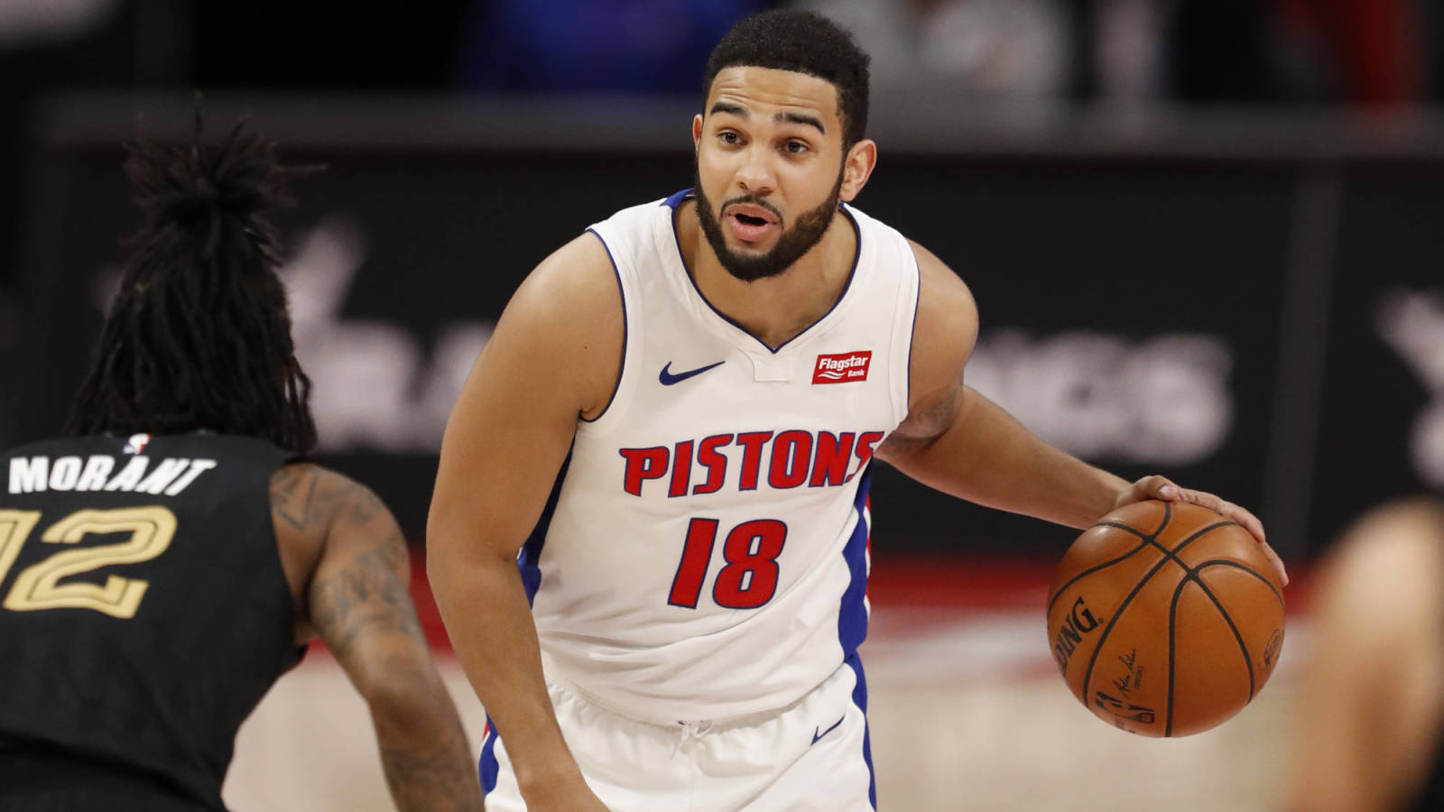 „Pistons“ atsisako Corey Joseph ir Davidas Servedis