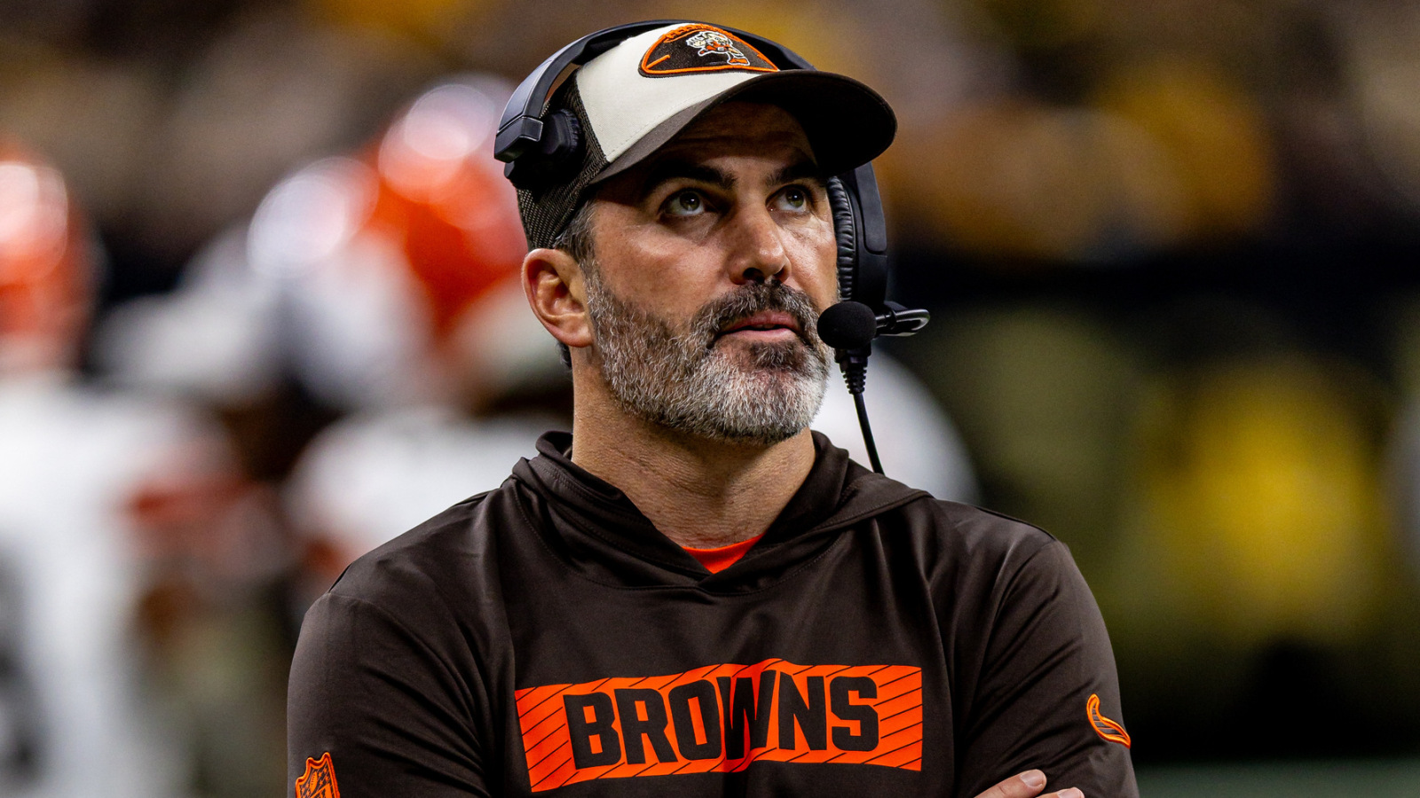 https://www.yardbarker.com/media/7/a/7a10916f19d7bfb126c429a21029a3b688f24e30/thumb_16x9/insider-reveals-odd-man-out-browns-qb-room.jpg?v=1