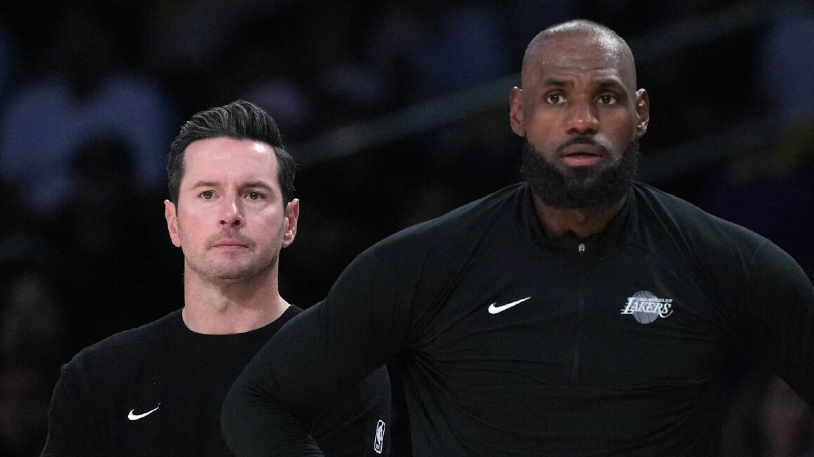 https://www.yardbarker.com/media/7/a/7a24247c8cf194a19efdf219b9c69625e6da7b12/thumb_16x9/lebron-james-takes-cue-old-coach-podcast-partner.jpg?v=1