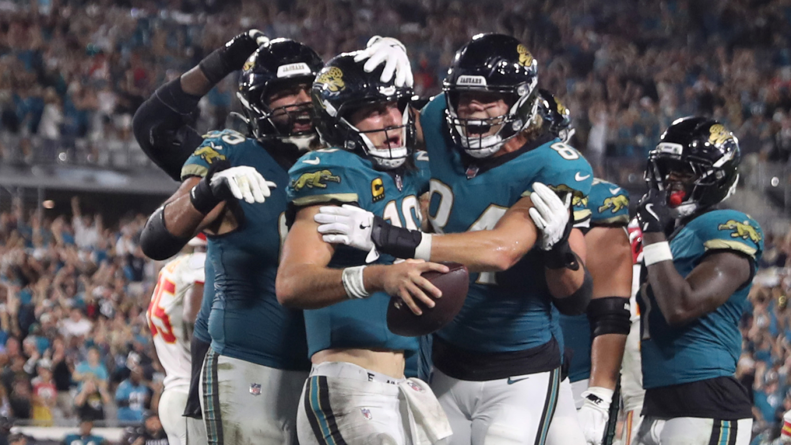 https://www.yardbarker.com/media/7/a/7a585ef78549b707f2d3d810acd158388cb68f1a/thumb_16x9/time-jaguars-seriously-mnf-win.jpg?v=1