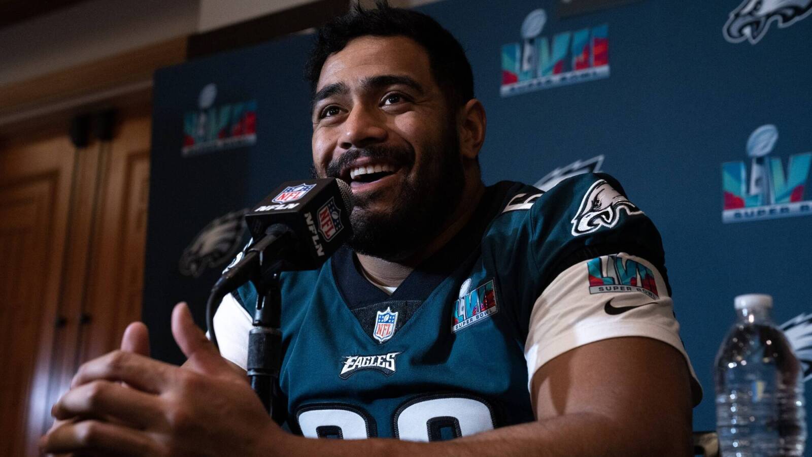 Eagles lineman Jordan Mailata deserves end zone shot - Vimarsana News