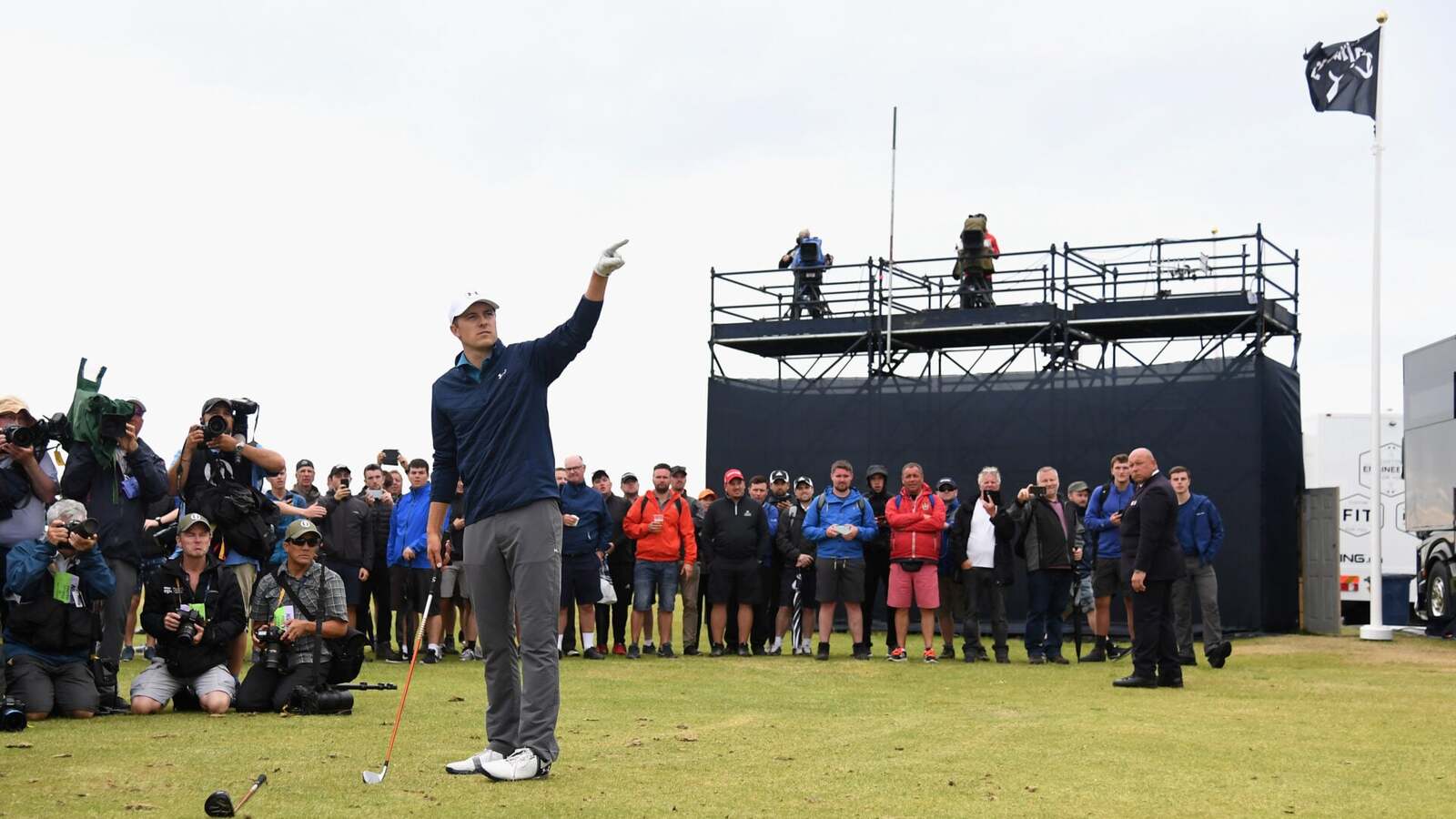 Matt Kuchar's caddie reveals how he reacted when Jordan Spieth apologised to him during the 2017 Open Championship