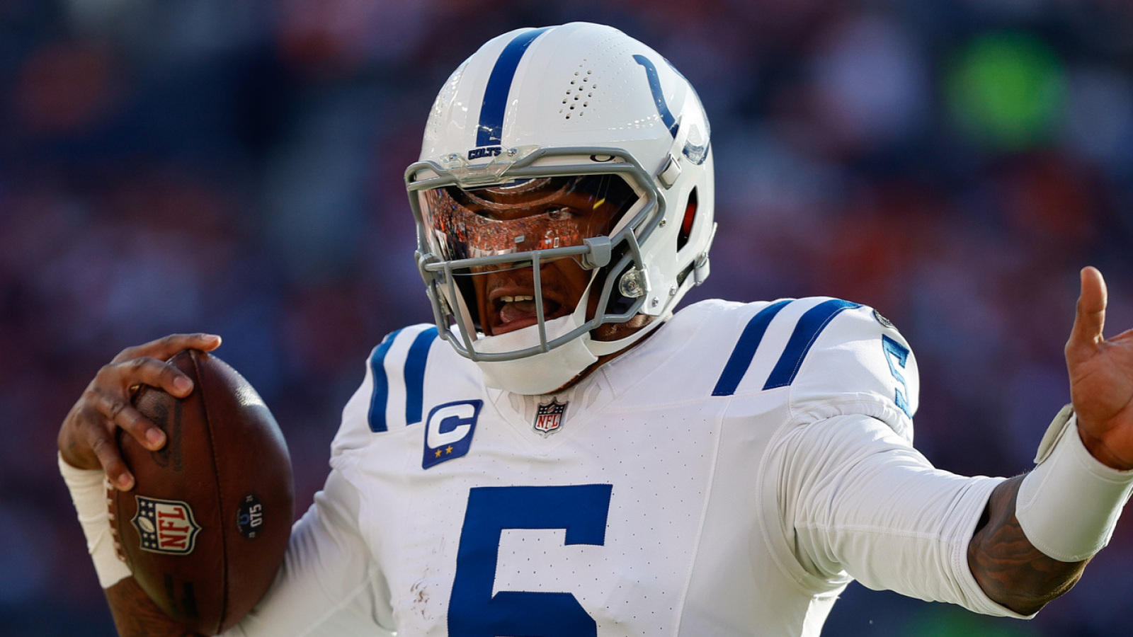 https://www.yardbarker.com/media/7/a/7ac01997ffca2434bc4e9d9ae610956f61a683d7/thumb_16x9/colts-hc-shares-somewhat-optimistic-injury-update.jpg?v=1