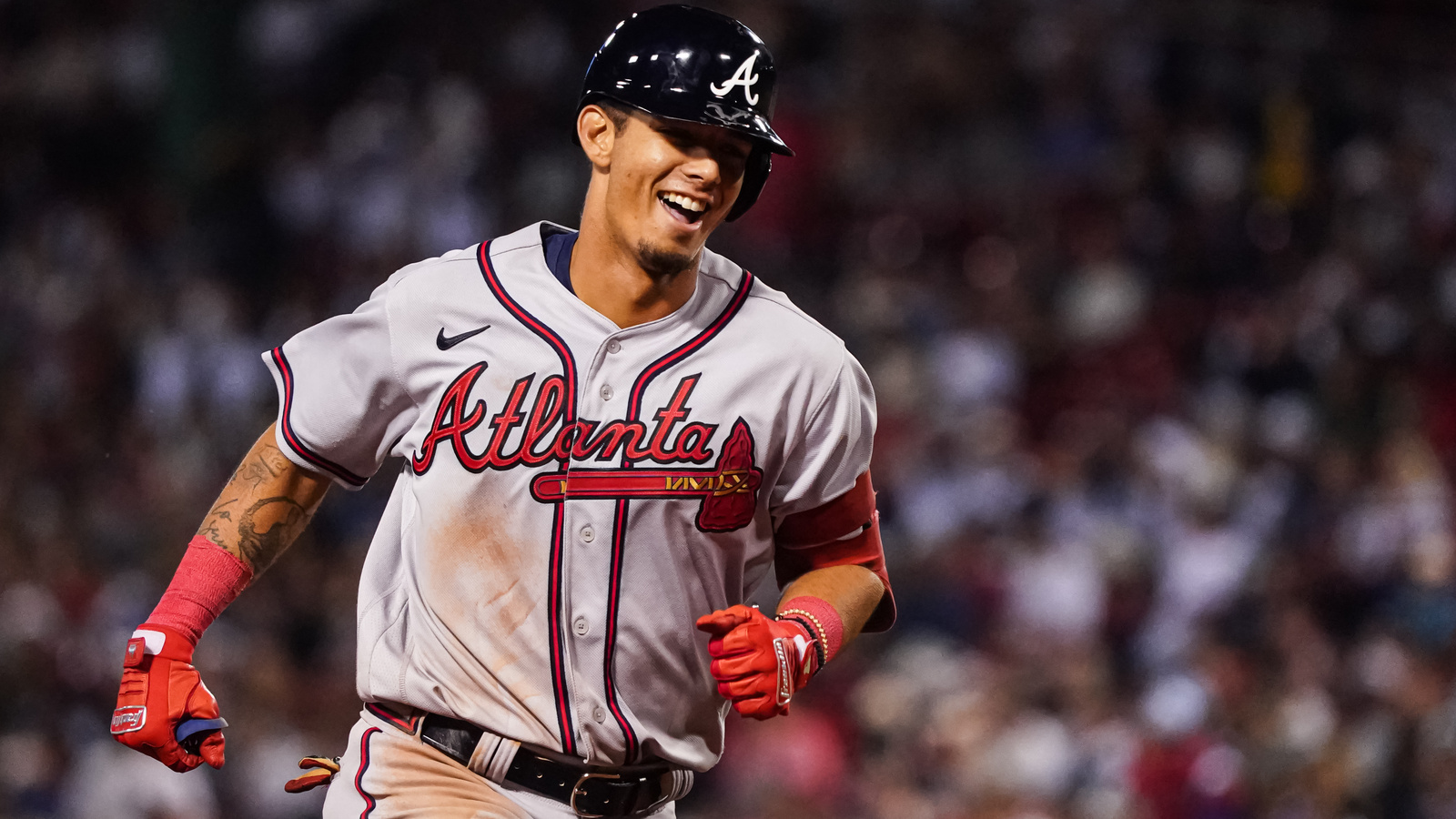 Watch: Braves top prospect Vaughn Grissom homers for first major league hit