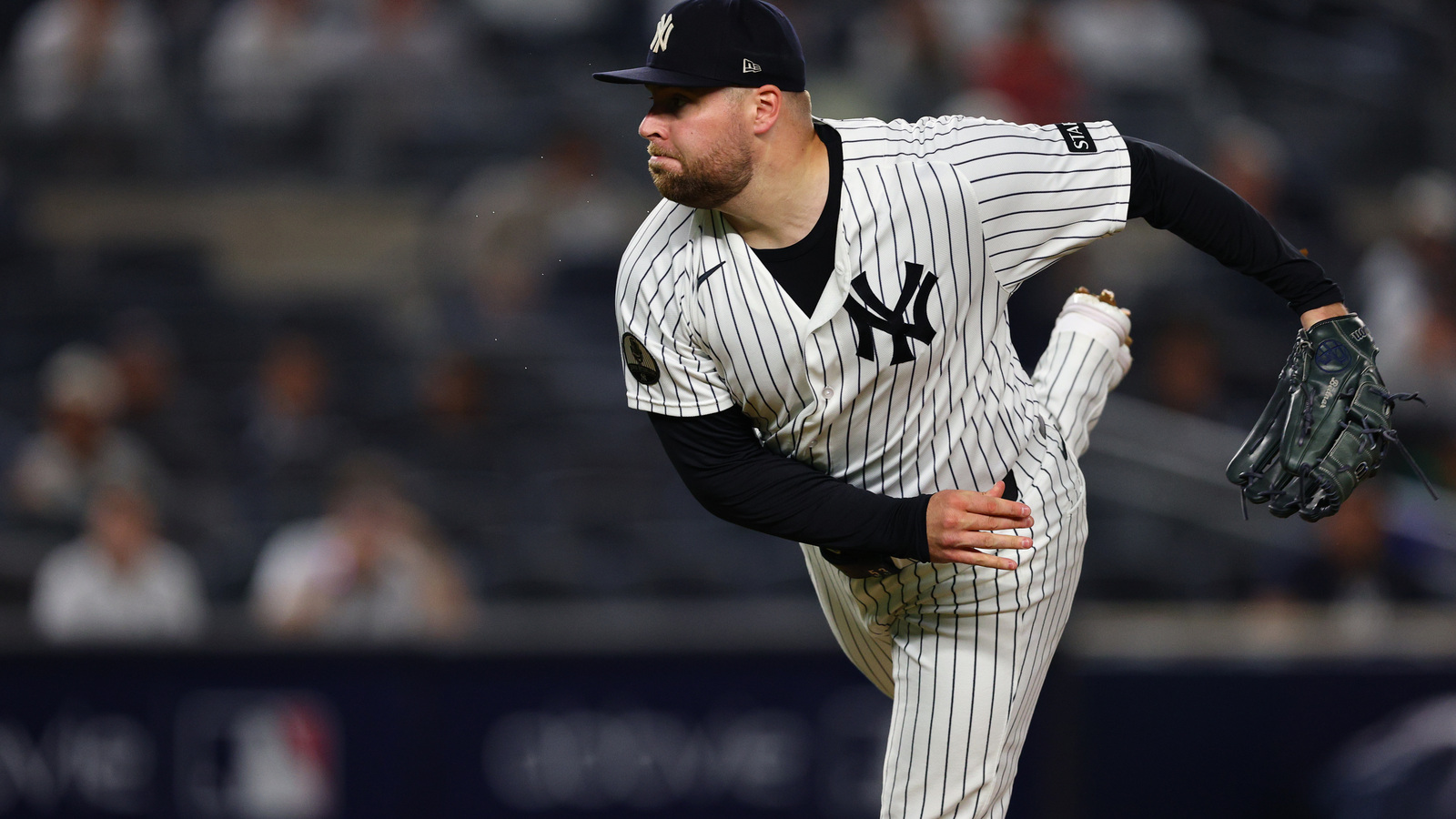 Yankees Likely to Extend Qualifying Offer to David Bednar