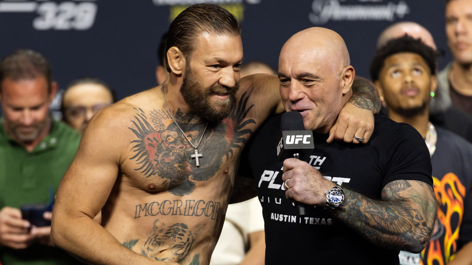 https://www.yardbarker.com/media/7/a/7af393b53b35dc93feef6df1091ec1f6df76be1d/thumb_16x9/jul-10-2026-las-vegas-nevada-usa-conor-mcgregor.jpg?v=1