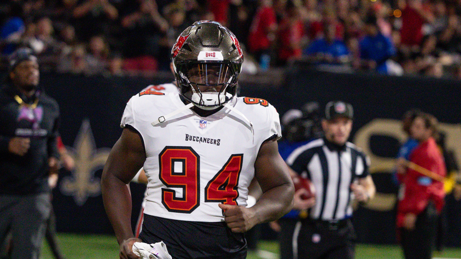 Buccaneers Defender Makes Bold Prediction For 2025 Season
