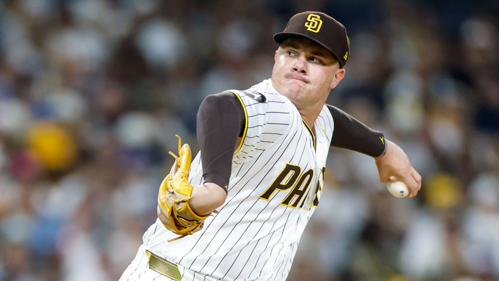Why Blue Jays should target free-agent reliever Adrian Morejon