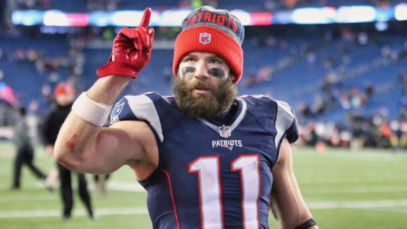 https://www.yardbarker.com/media/7/b/7bb1925885d8c3b9263813a5bbe1a46c182ab5a5/thumb_16x9/GettyImages-631712984-1024x682-1-1024x563.jpg