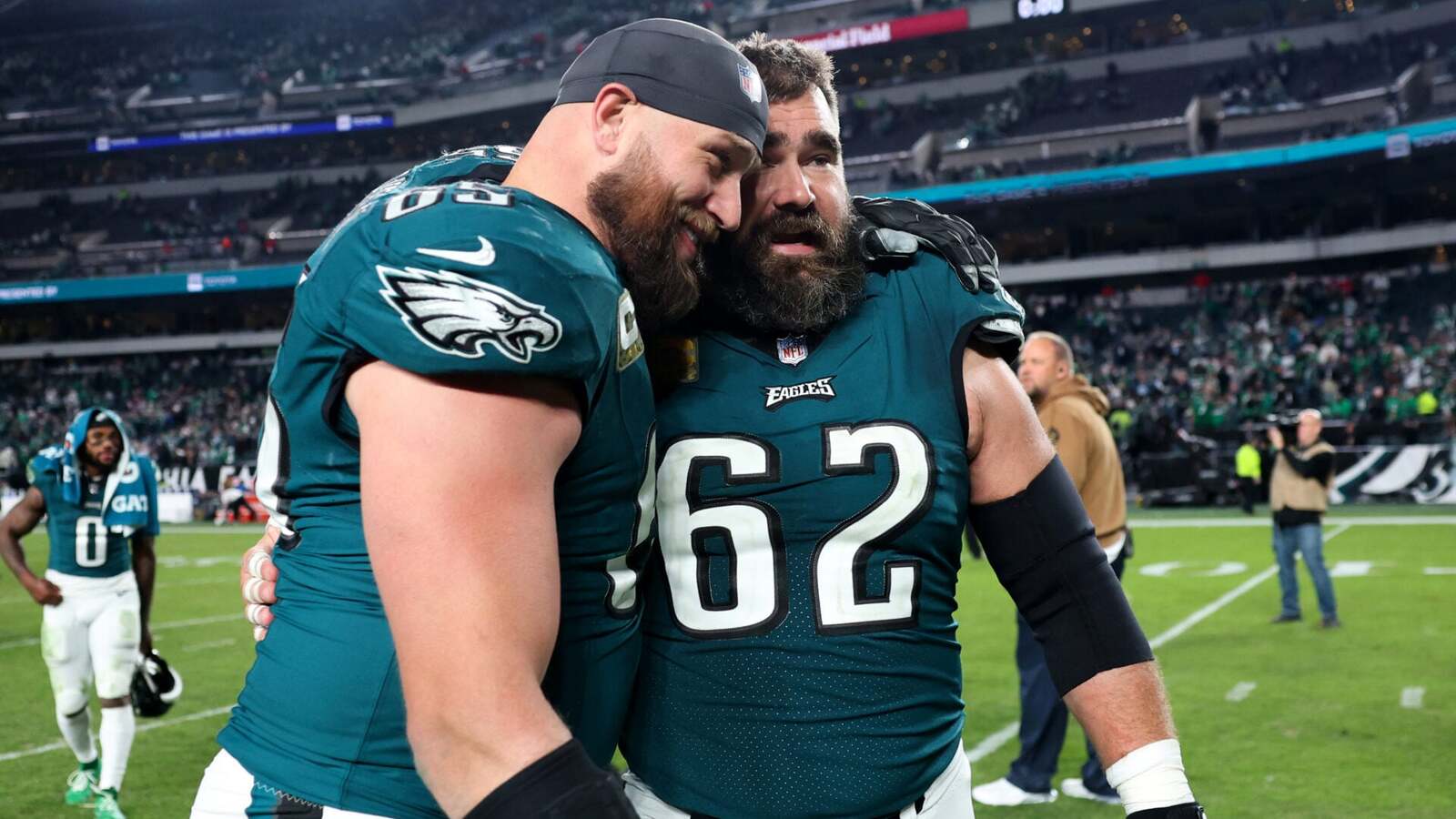 Lane Johnson Announces Retirement from NFL