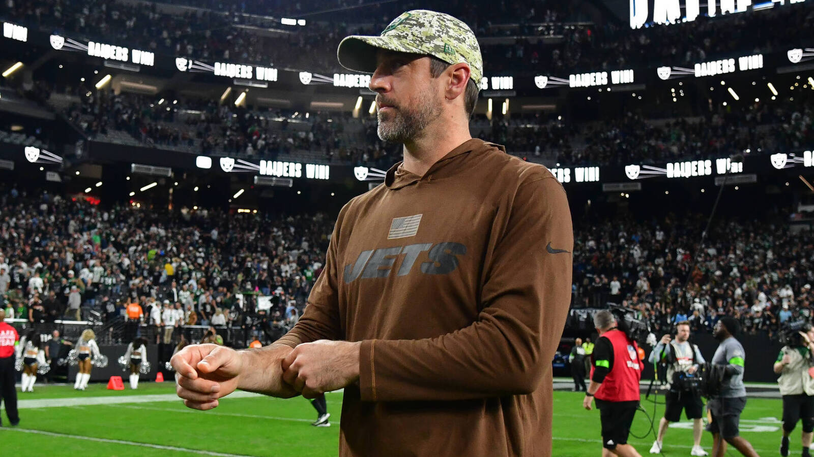 Aaron Rodgers offers big update on playing status Yardbarker