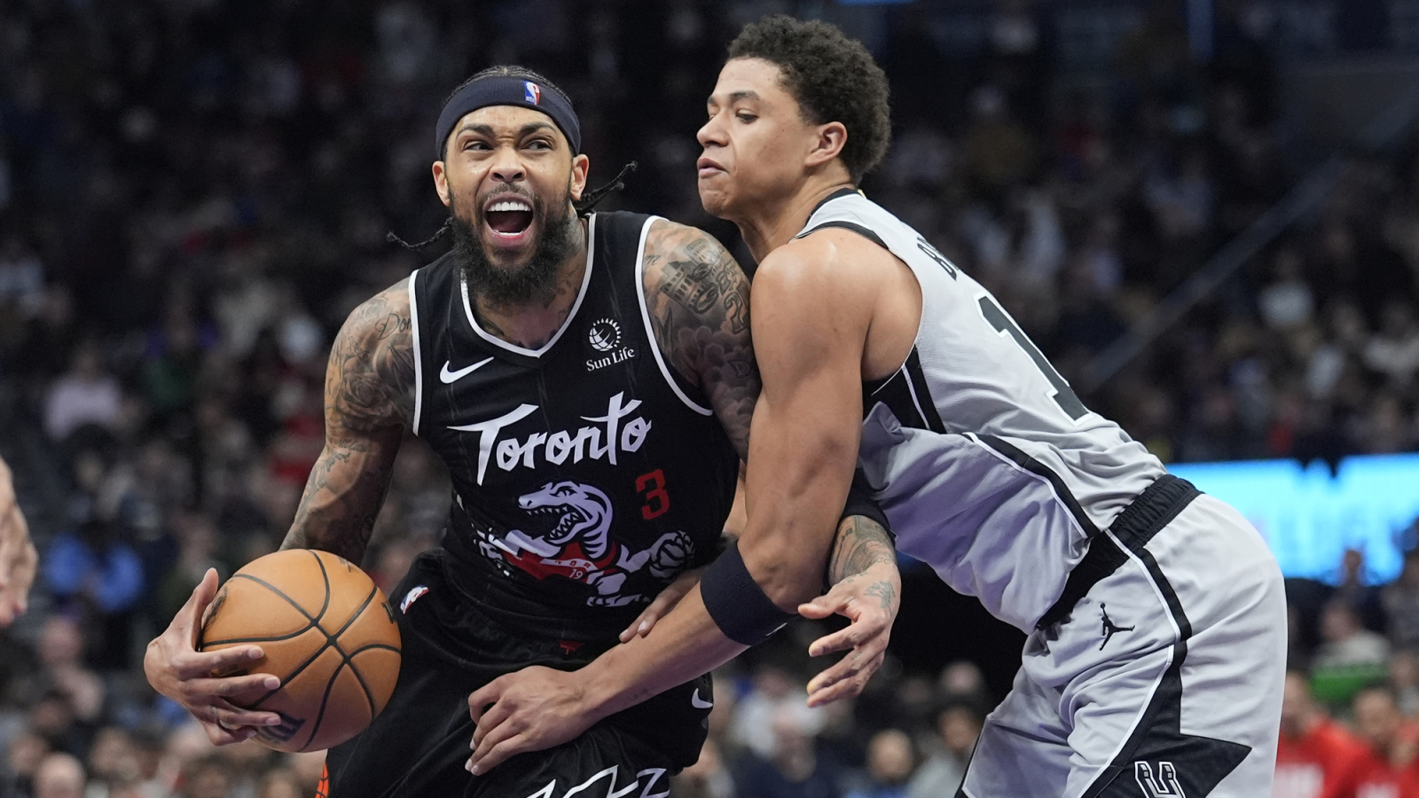 Raptors put up fight against Spurs, lose a close one | Yardbarker