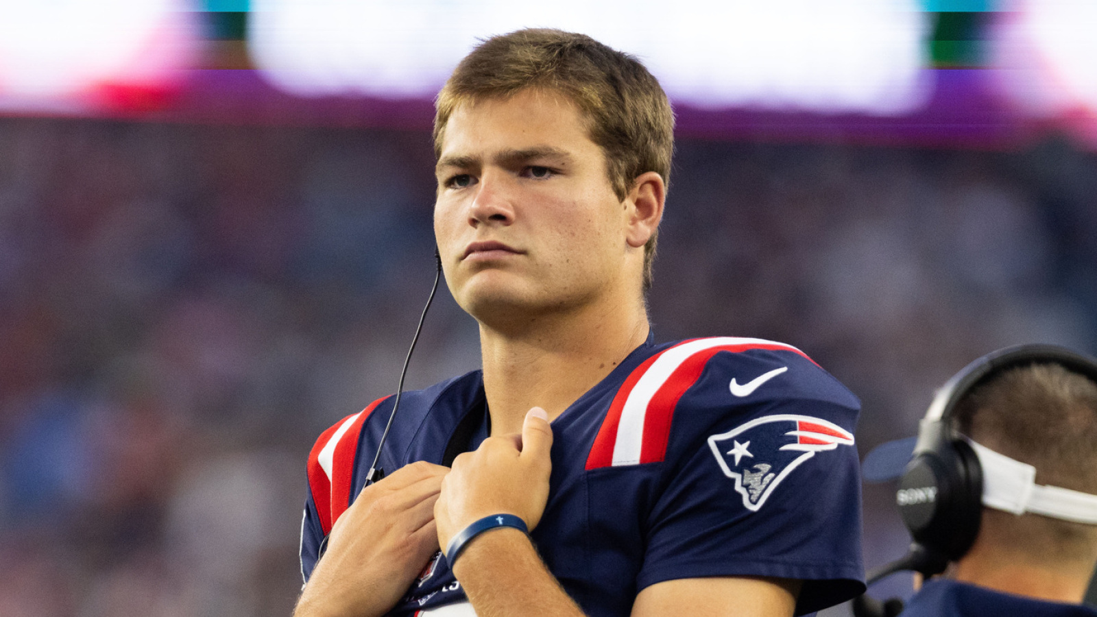 Patriots insider shares Drake Maye, A.J. Brown warning for rest of NFL thumbnail