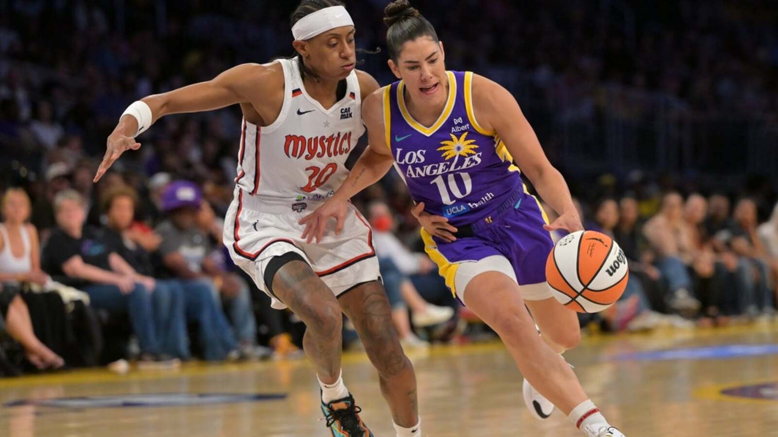 https://www.yardbarker.com/media/7/d/7d1c893b9c4cd39c0e554f2075dfa626f083fc67/thumb_16x9/sparks-trounce-mystics-first-back-back-wins-season.jpg