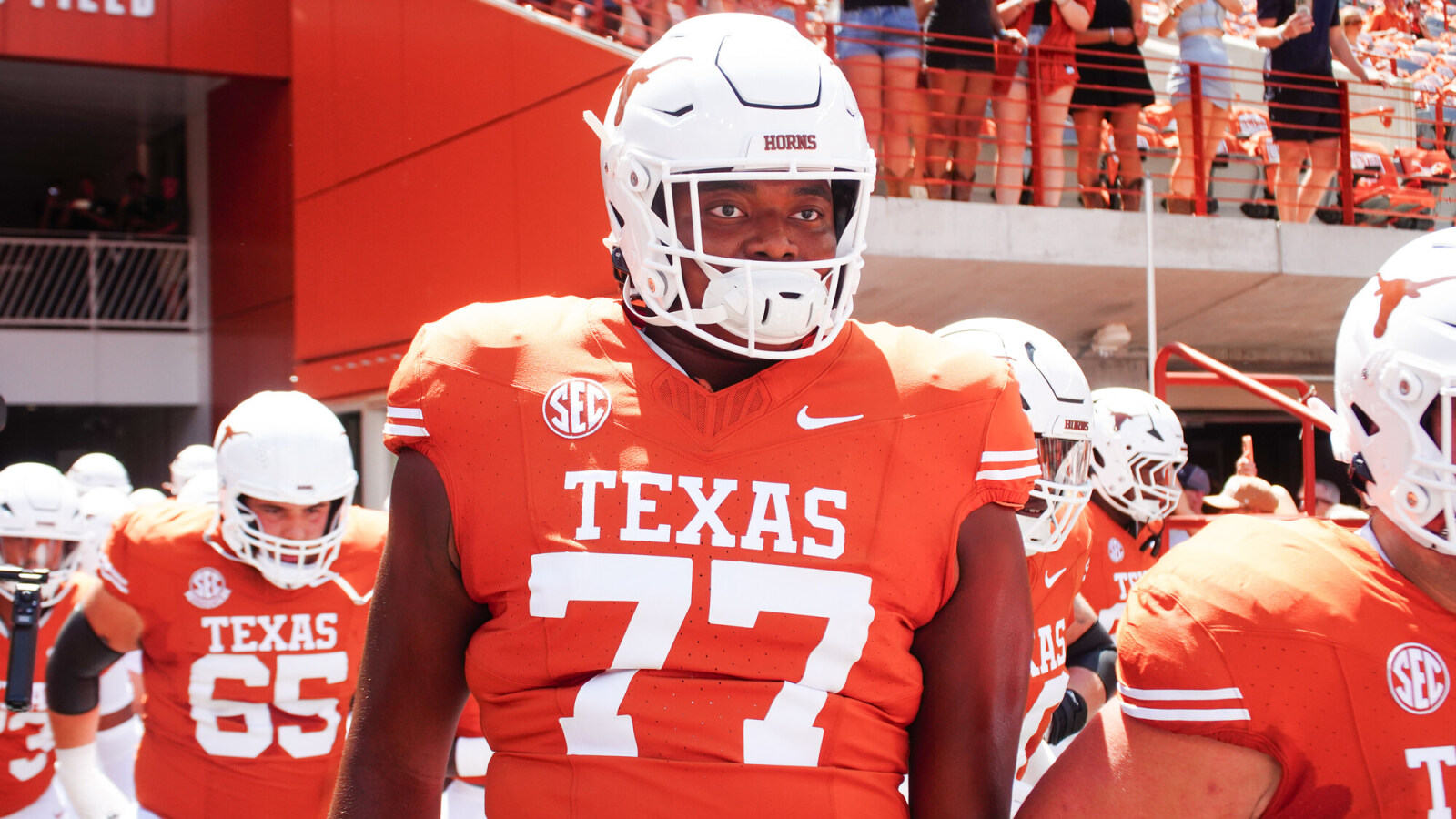 Texas' Arch Manning has concern on OL after season-ending injury Texas' Arch Manning has concern on OL after season-ending injury