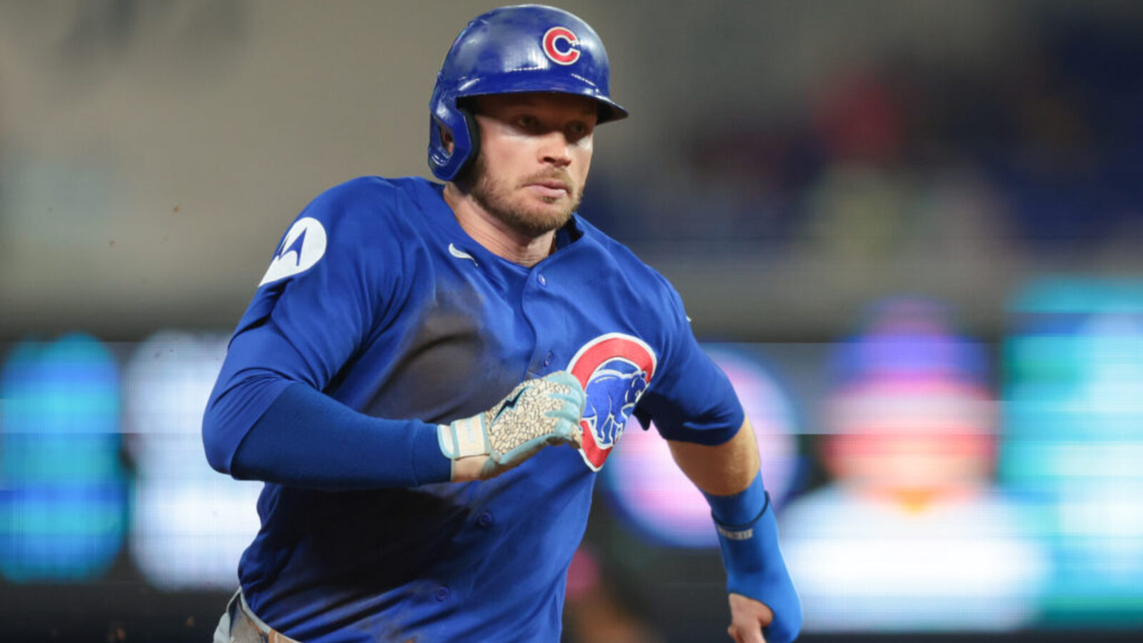 Anthony Rizzo Discusses Ian Happ's Future with Cubs