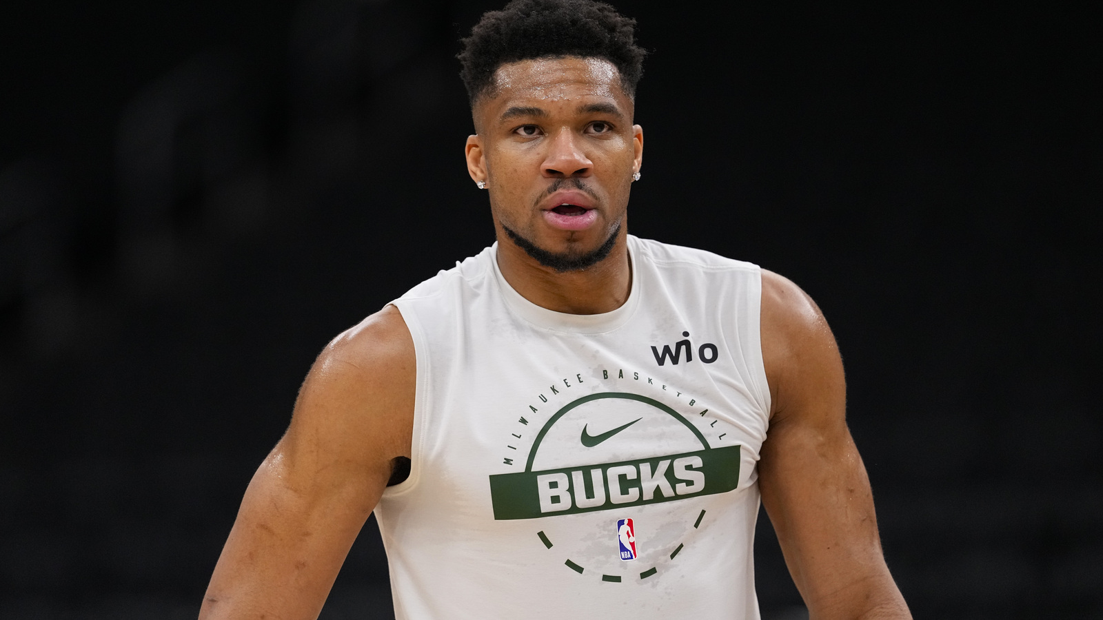 Bucks reportedly make final Giannis Antetokounmpo decision ahead of trade deadline