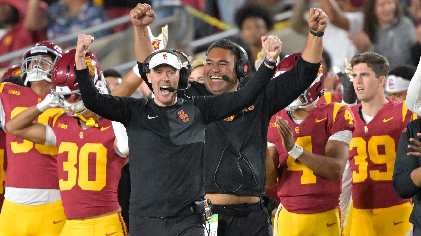 Latest update on USC HC Lincoln Riley is surprising, unrealistic