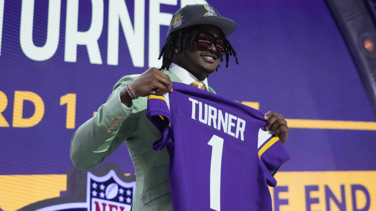10-notable-steals-2024-nfl-draft.jpg?v=1