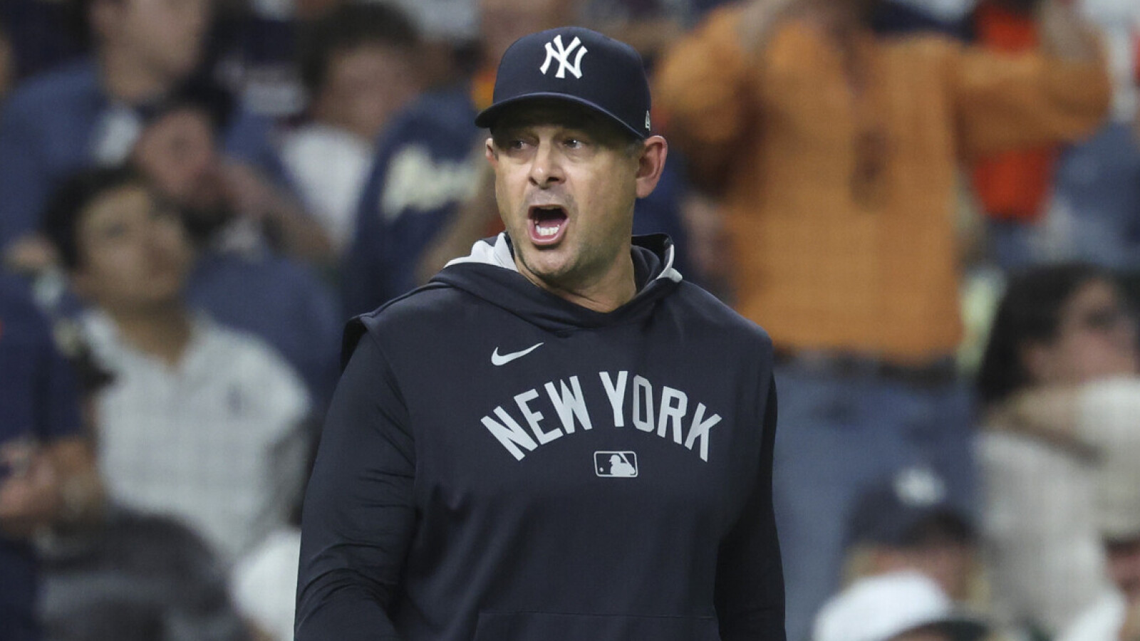 https://www.yardbarker.com/media/7/e/7e5723be7a799f2b322be6a3d587c74e0e4015ab/thumb_16x9/yankees-manager-calls-out-blue-jays-analyst.jpg?v=1