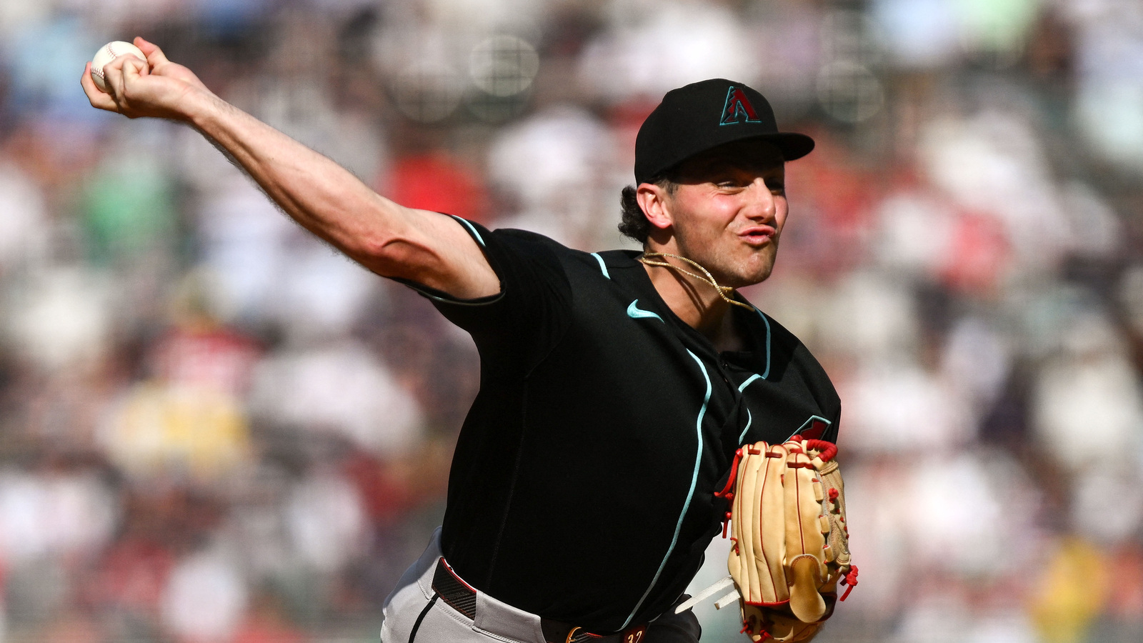 https://www.yardbarker.com/media/7/e/7e75da8124e9e436bf4aa8c42579214e0296f632/thumb_16x9/five-red-hot-mlb-players-swing-al-nl-wild-card.jpg