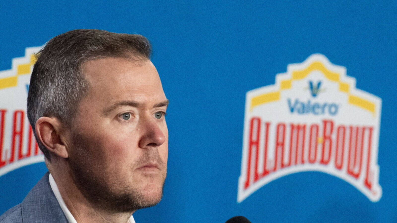 Lincoln Riley Admits Harsh Career Reality After Urban Meyer Left Shell-Shocked by USC's Struggles
