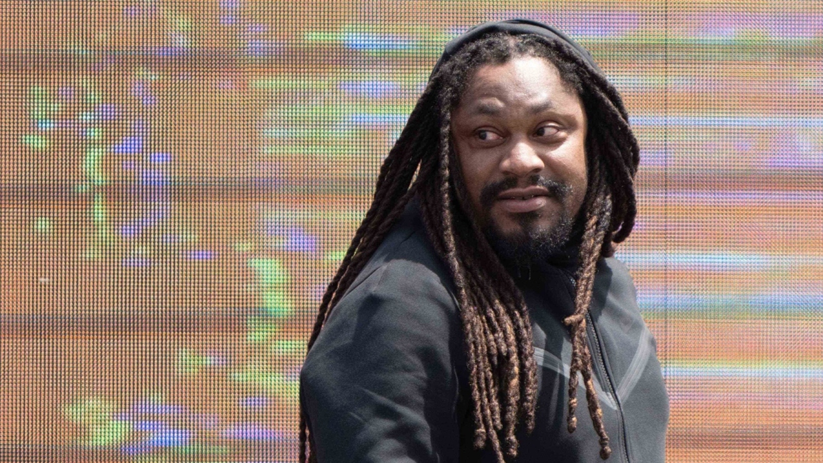 Marshawn Lynch laughed in Pete Carroll’s face after Russell Wilson’s ...