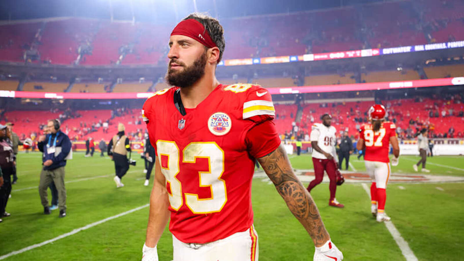 Noah Gray looked like Kelce's heir last year and now he's falling off the map
