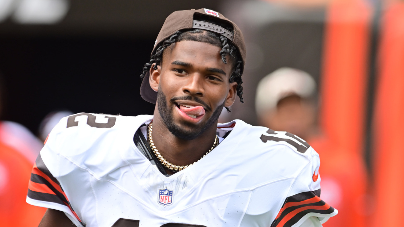 https://www.yardbarker.com/media/7/f/7f20c61cc1bcf92dbaedbdd2da393fa4eee1aec9/thumb_16x9/browns-hc-responds-claims-hes-sabotaging-shedeur.jpg?v=2