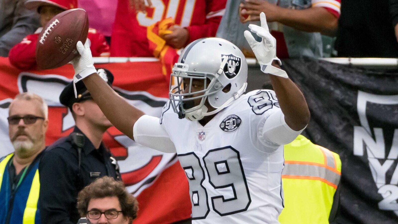https://www.yardbarker.com/media/7/f/7f371208641227e166d4133b94e840185f643ef7/thumb_16x9/catches-nfl-rookie-quiz.jpg?v=2