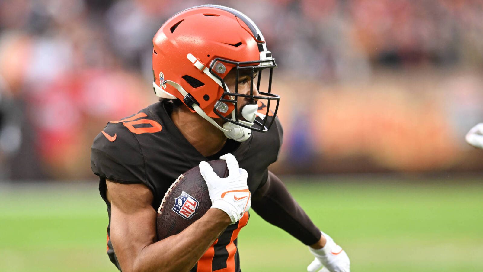 Browns Could Release This Intriguing Young Wide Receiver Yardbarker