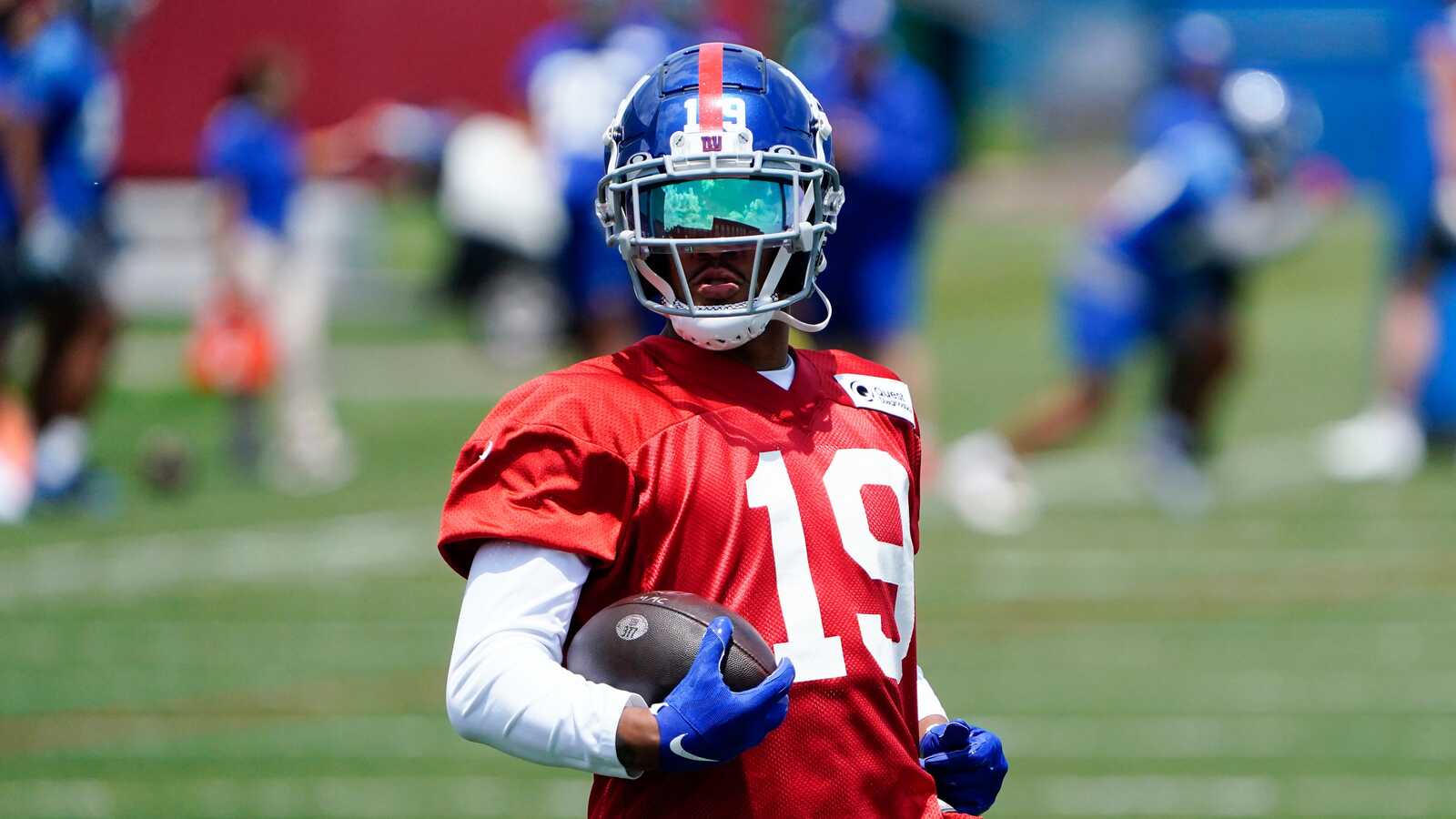 A realistic outlook for every Giants receiver in 2022 Yardbarker