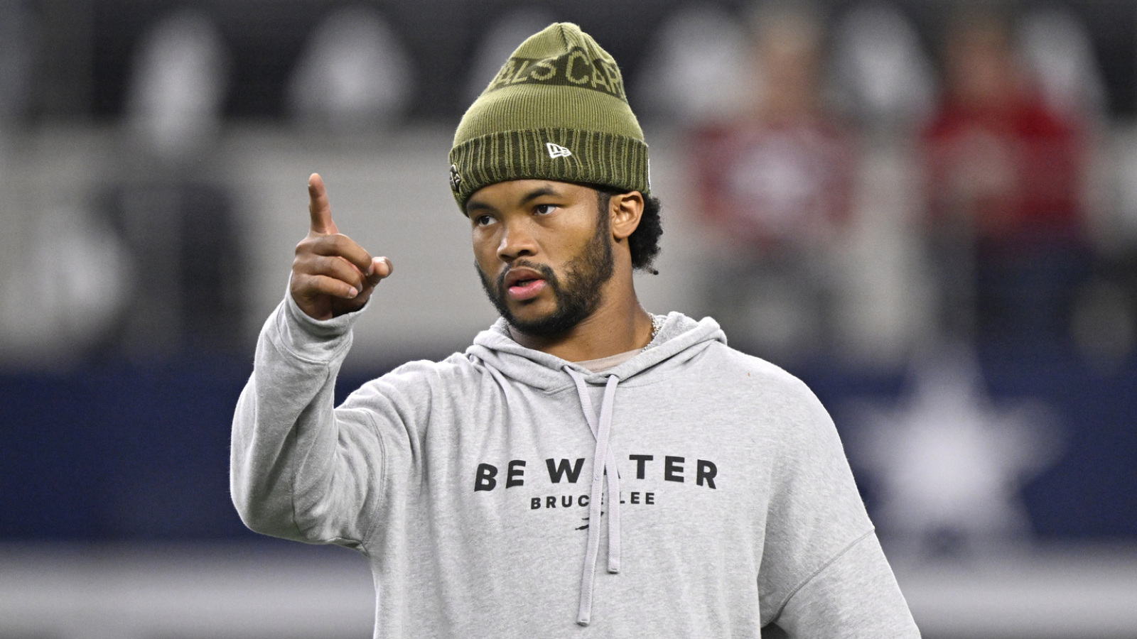 https://www.yardbarker.com/media/8/0/8009d6aa1a3a23477a85826412a932533a0b79da/thumb_16x9/kyler-murray-leave-cardinals-stay-nfc-west.jpg?v=1