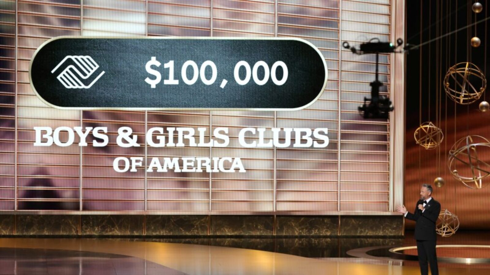 Emmy Viewers Slam Charity Money Ticker as ‘Diabolical’ | Yardbarker