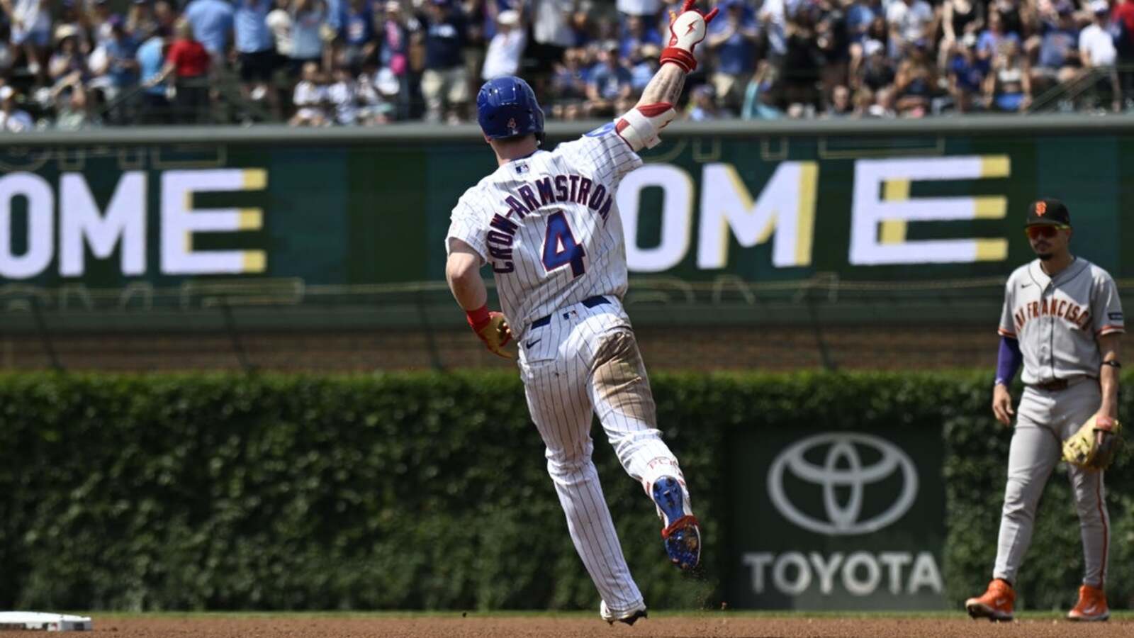 Cubs Rally Past Giants 3-2 in 10 Innings on Busch Walk-Off After Crow-Armstrong's Two Homers