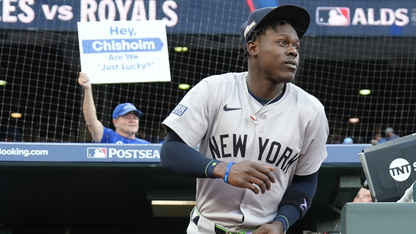 Watch: KC followers give brash Yankees 3B greatest Bronx cheer