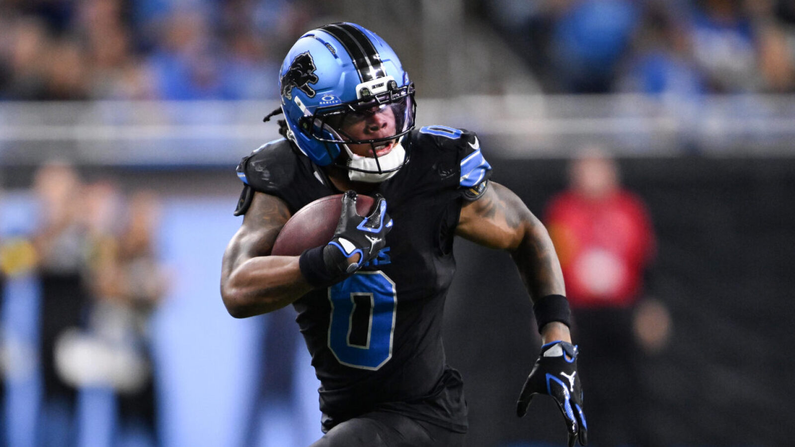 https://www.yardbarker.com/media/8/0/80c963929c3aaaeabff3fd88a2ac816bbc8afef1/thumb_16x9/rb-jahmyr-gibbs-must-next-domino-fall-lions.jpg?v=1