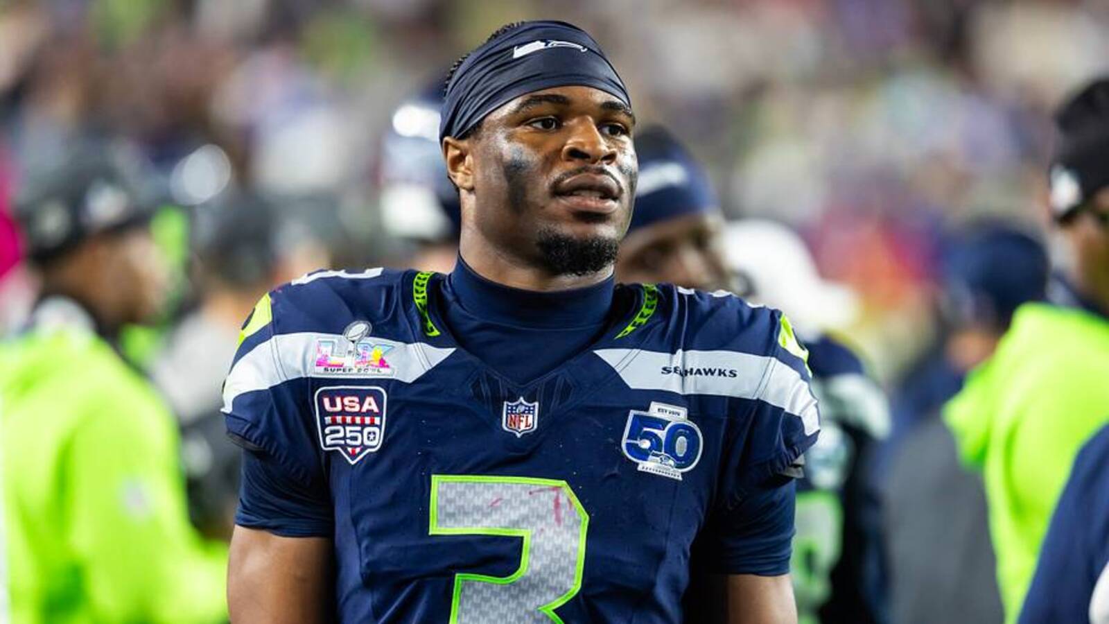 Highlighting Biggest Storylines From Seahawks' Light Inside Practice