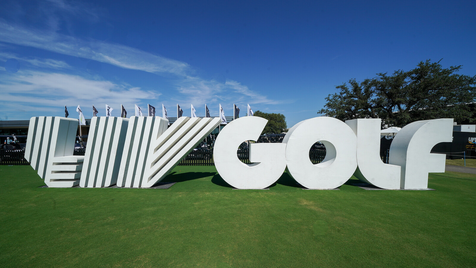 LIV Golf Season Finale in Michigan Facing Cancellation Amid Unpaid Vendor and Contract Disputes