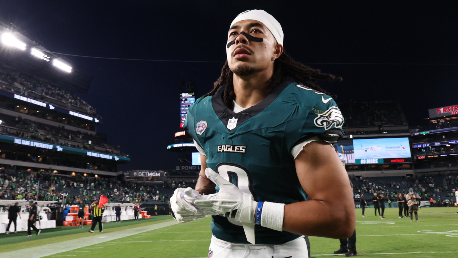 https://www.yardbarker.com/media/8/1/81ff01a4200f429590d51541d930a4771cb48587/thumb_16x9/nick-sirianni-gets-candid-on-makai-lemons.jpg?v=1