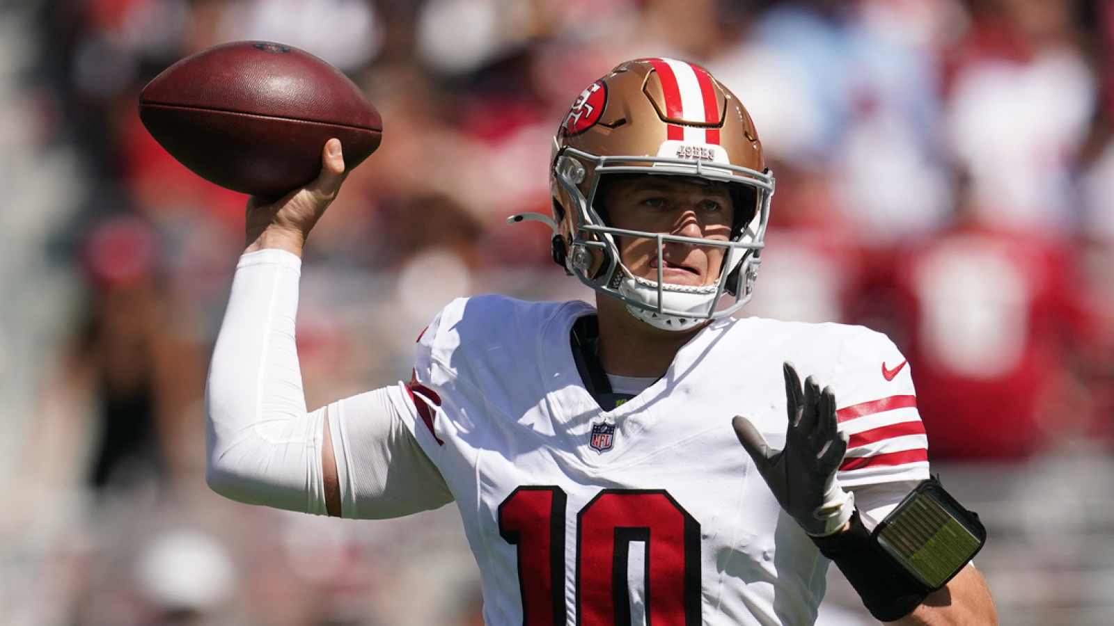 https://www.yardbarker.com/media/8/2/8230aaf2d7cf5d303a3445d6f82bb163c7601dce/thumb_16x9/mac-jones-playing-well-win-win-scenario-49ers.jpg?v=1