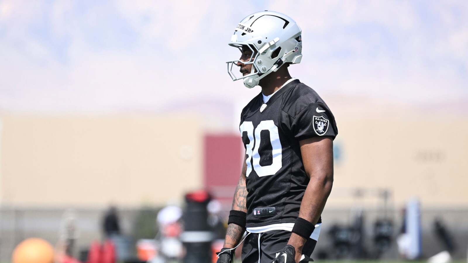 Las Vegas Raiders Hold Tryouts for Veteran Running Backs