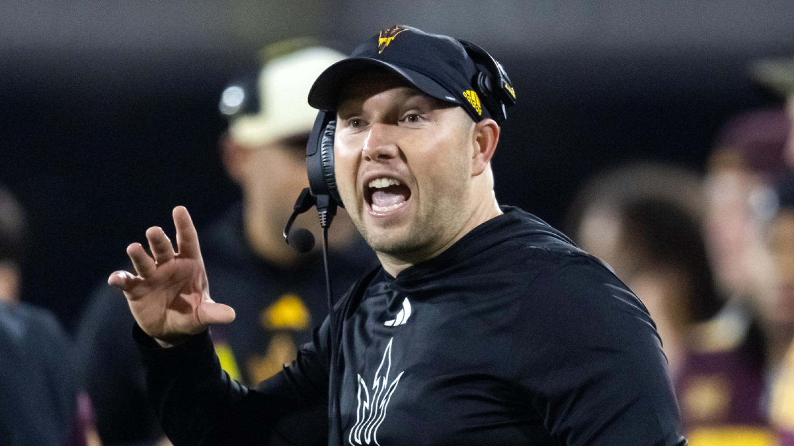 Arizona State's Kenny Dillingham asks 'really rich' Phoenix resident to 'stroke a M check' to program