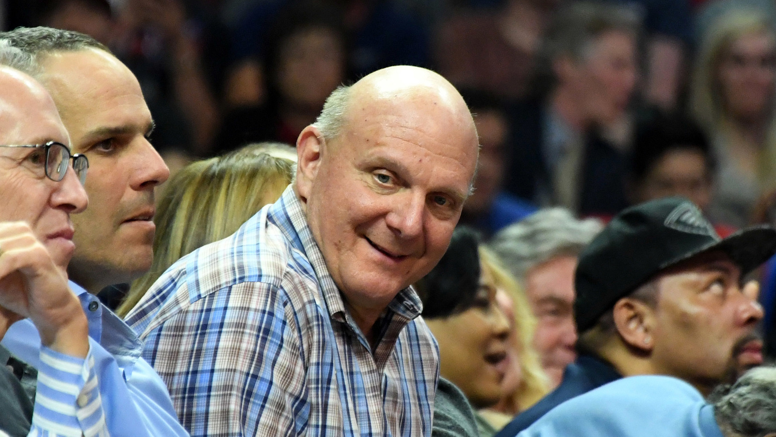 Breaking down the 10 richest NBA owners Yardbarker