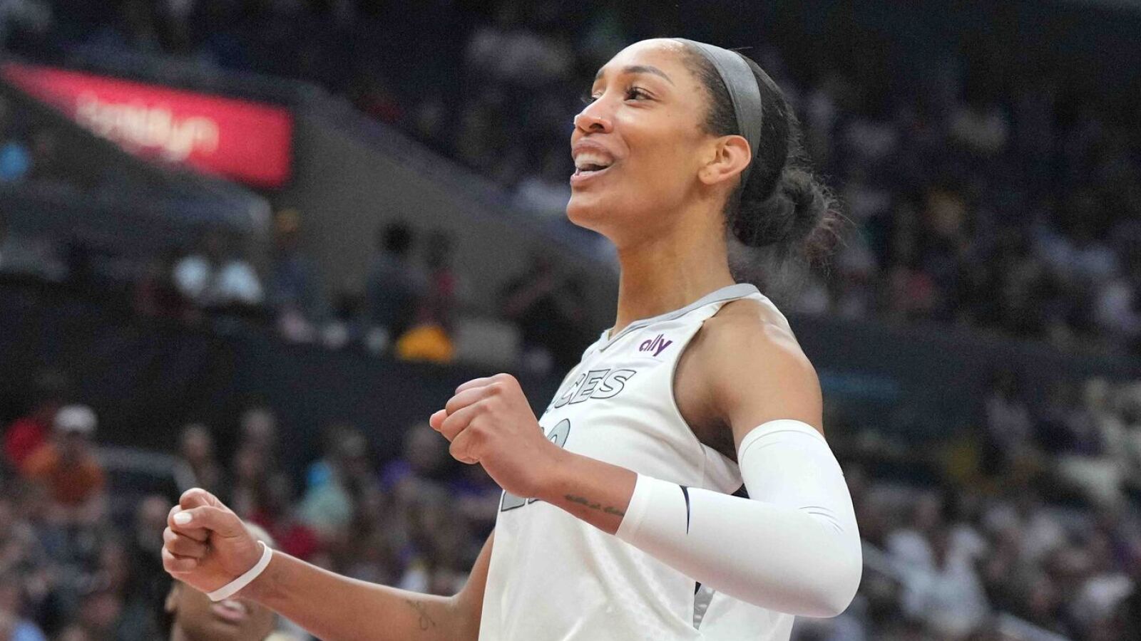 Aces' A'ja Wilson makes statement and history in win over Fever ...